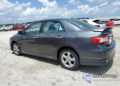 2011 Toyota Corolla Base z USA, uszkodzony, nr VIN 2T1BU4EE2BC588968